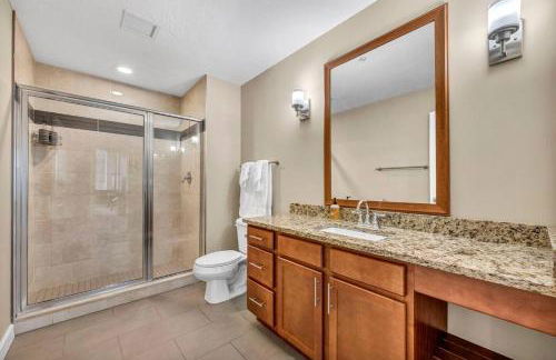 Downtown Flat w/ LAKE VIEW: Walk 2 Stadiums/Arenas - Photo 26