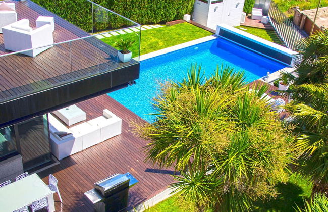 Posh Villa With Pool, Garden & Ocean Views in Sansenxo - Foto 20