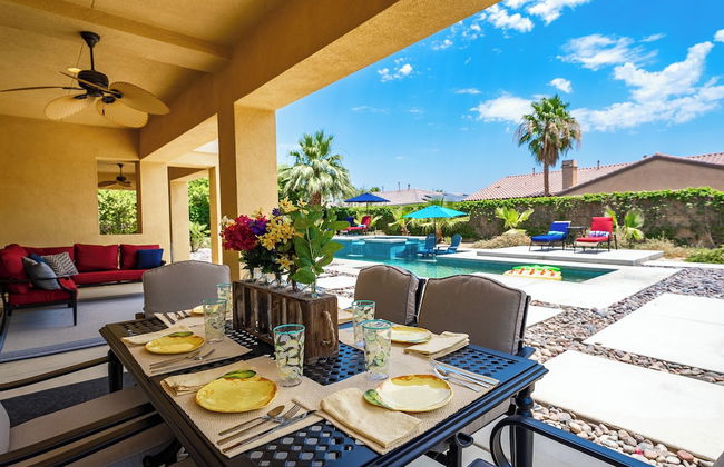 Luxurious 5BR Resort Style Home w/ Pool & Spa - Foto 41