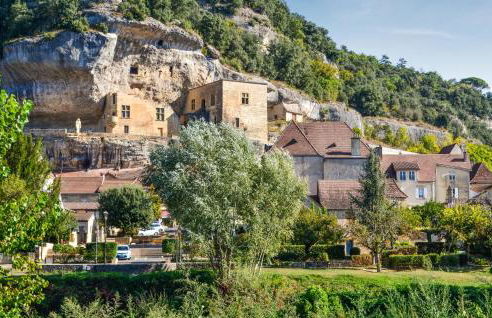 4 Bedroom Cozy Home In La Douze - Foto 8