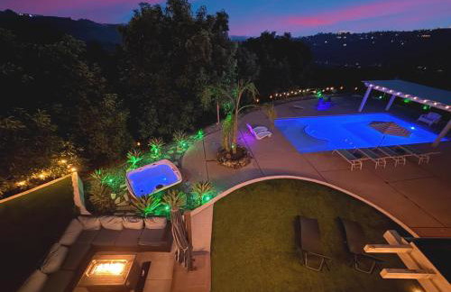 Private Pickleball Villa, Pool Oasis & Chic Casita - Foto 7