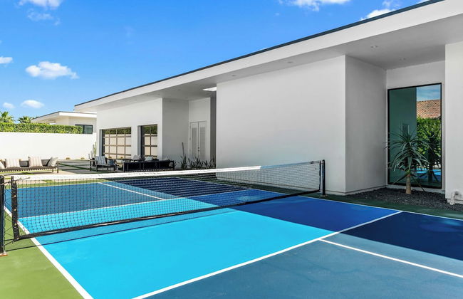 Villa Sleeps 17 w/ Pool, Firepit, Putting Green Bravo Villa 3 by Avantstay - Foto 39