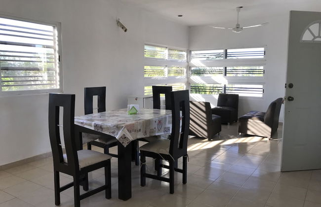 330 Hotel Altabrisa - Photo 2