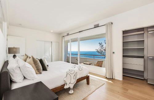 Malibu Breeze - hot tub, ocean view, steps to beach - Foto 17