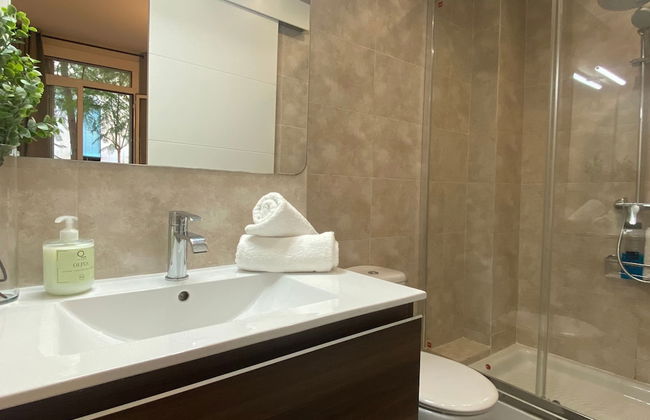 Cosy Urban Oasis 1BD in Poble Sec By Myrentalhost - Photo 7