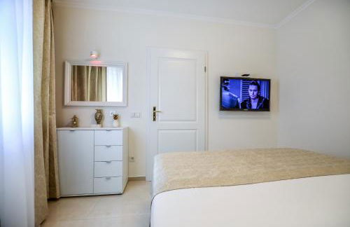 Stylisch und Schick, neue Wohnung, U-Bahn 2 Minuten - Photo 17