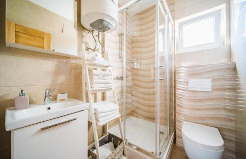 Apartmani Teuta - Foto 10