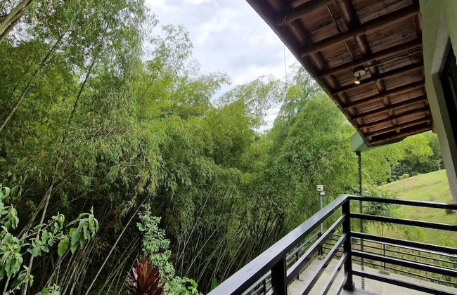 Bhutan Filandia - Photo 26