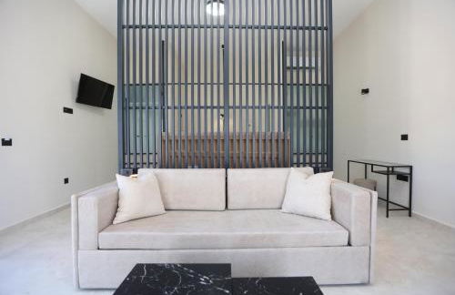 Caldera Suites "Ελιά" - Photo 11