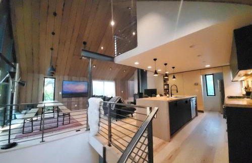 This Deluxe Modern New 3-Story Home With Central Ac Offers The Best Of Bozeman! - Foto 3