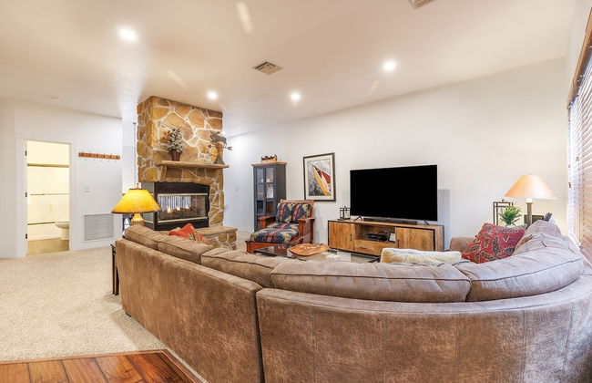 Seven Springs 4 BR Premium Condo, Deck with Views by RedAwning - Photo 12