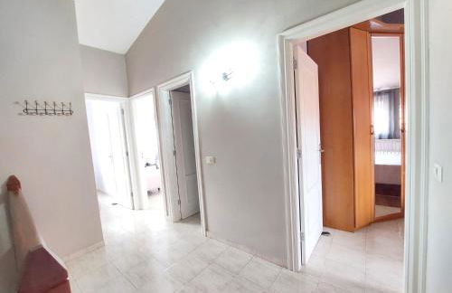 Ideal for Families-Children's Play Area, Terrace, BBQ, WiFi - Foto 13