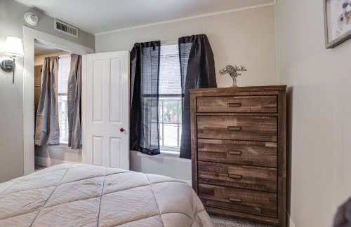 Pet-Friendly Auburn Apartment with Balcony! - Foto 19