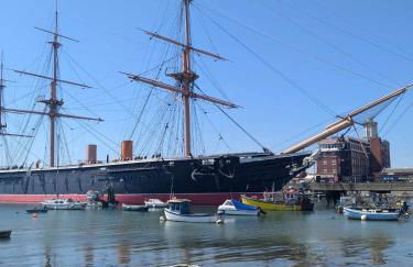 The Blue Door - Photo 15