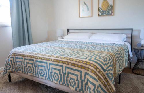 Turquoise Twin ★Vacation COS★3 King Beds★Near AFA - Foto 57