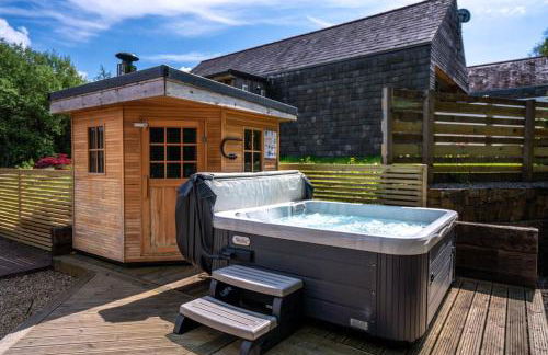 Mint Lodge 1BR with Hot Tub near Black Mountain - Foto 4