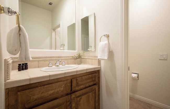 Villa Verdot by Avantstay Spectacular 6 BR Estate w/ Pool, Hot Tub, Tennis& B-ball Courts - Foto 28