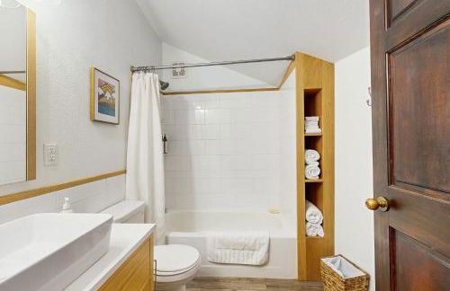 Girdwood Mountain House - Photo 16