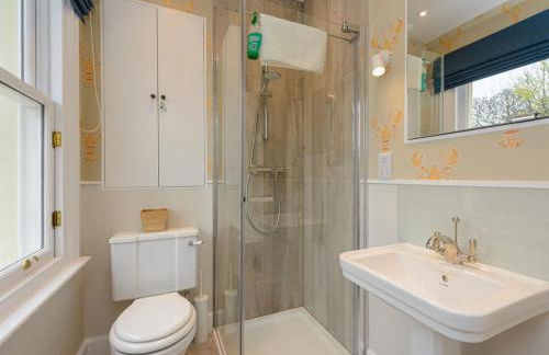 Marine House - Photo 16