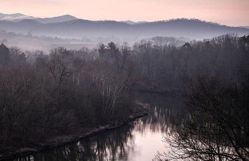 Charming Glamping Rental with Fireplace near Great Smoky Mountains National Park - Foto 14