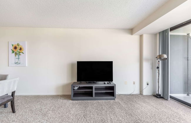 Premium A-Location Apartment - Photo 21