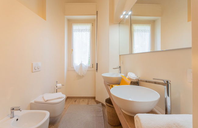 Villa Bianca - Front Lake Pool - Foto 33