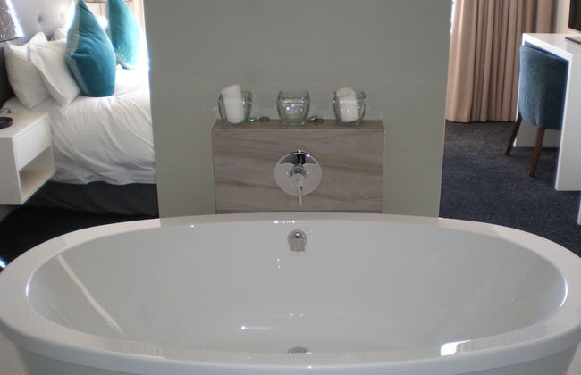 Island Letting-Crystal towers - Photo 24