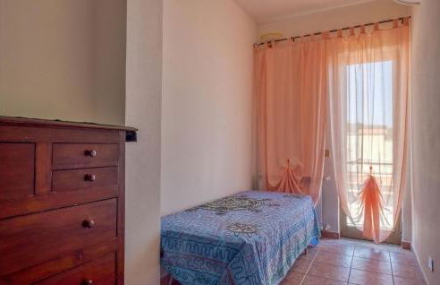 Nice Apartment In Marina Di Caronia - Foto 13