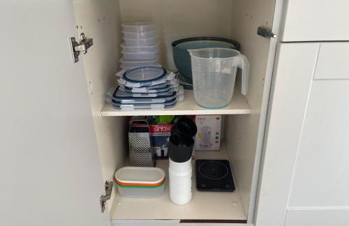 Spacious Flat! Sleeps 7, Pet Friendly and Parking - Photo 20