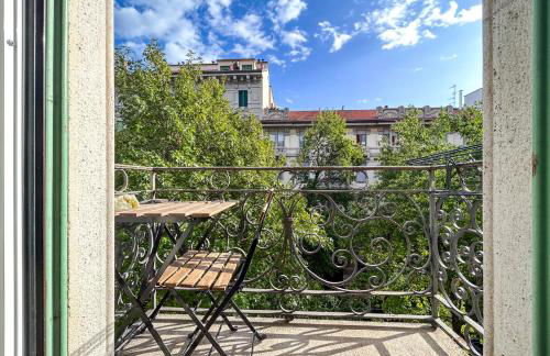 Casa Alberto da Giussano, elegante bilocale in centro con balcone sul parco - Foto 6
