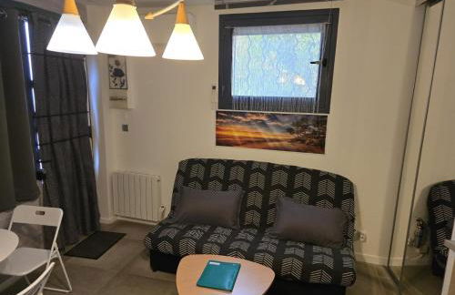 Studio tout équipé et chaleureux en rez de chaussée, parfait pour explorer Montpellier - Foto 9