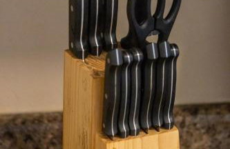 5 Bedroom 3200 Sq Ft House for Downtown Travelers - Photo 28