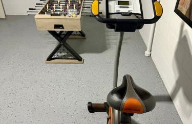 Modern 4-Bedroom Retreat - Foto 28