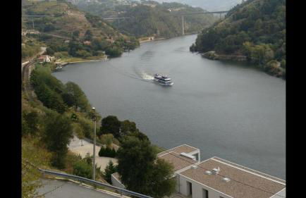 Douro vineyards and Mountains - Foto 25