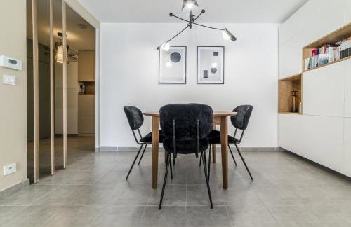 Élégant T3 au Panier Vieux Port avec Terrasse Privée et Parking - Foto 17