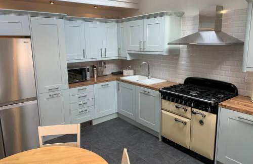 Sunny 4-bedroom cottage with South facing garden - Sunflower Cottage - Foto 41