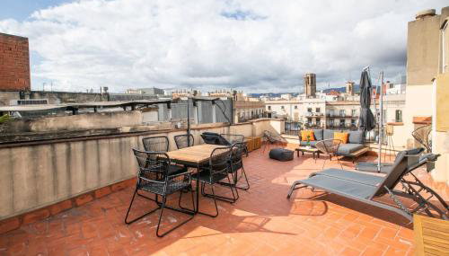 31ARA1092- Newly Refurbished 2BR Flat in the Gothi - Photo 2