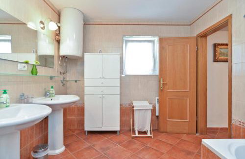 House Marko 1240 - Photo 126