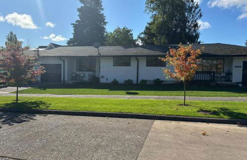 Short Walk to DT/ AC/Gas Fire Pit/BBQ/Coffee Bar - Foto 13