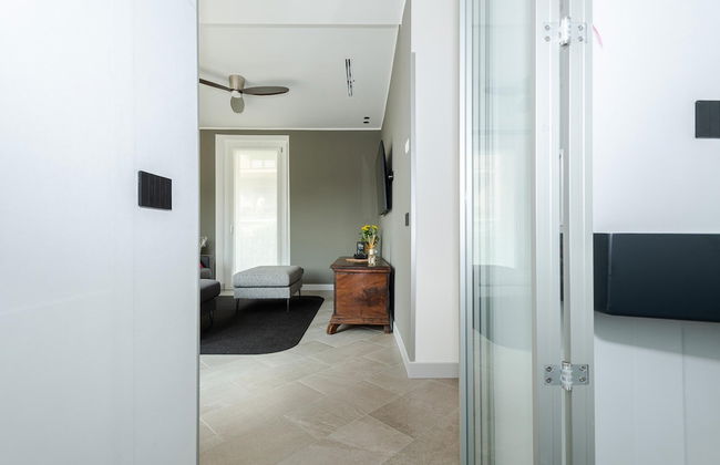 Luxury 2 in Como With 2 Bedrooms and 2 Bathrooms - Photo 25