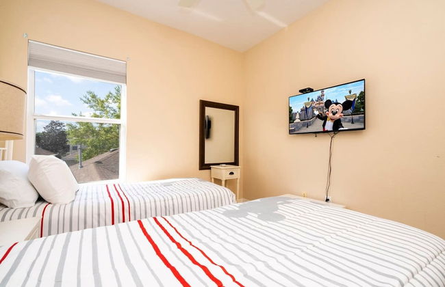 Stunning 5 Bd Home w Pool Close to Disney 7420 - Foto 64