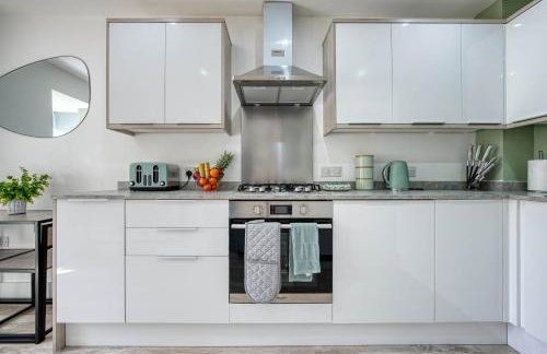 Primrose Court Private Parking near NEC - Photo 5