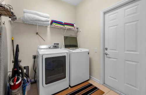 Epic Disney Themehouse in Windsor (ADA option) - Foto 38