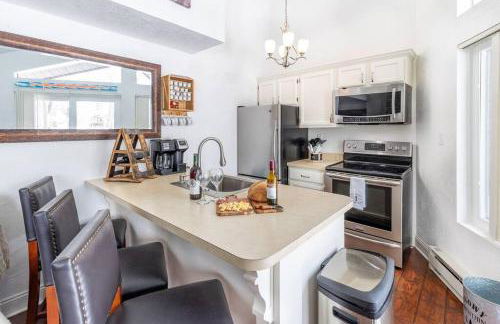 Hidden Valley -1 BR w/ Loft -2 Min. walk to Pool/Ten - Foto 10