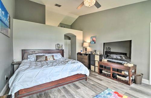 Florida Family Home with Dock on Saw Mill Lake! - Foto 13