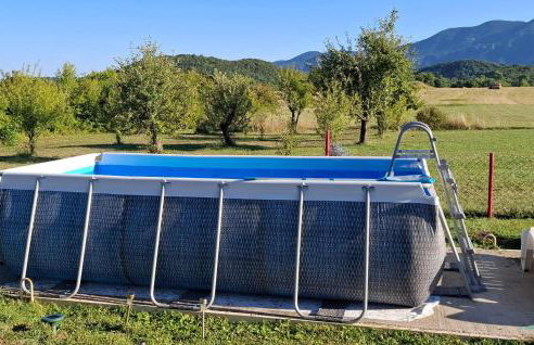 Gorgeous Home In Lovinac With Wi-Fi - Foto 8