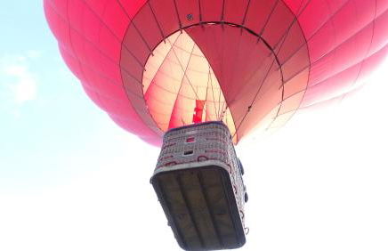 CHAMBRE du SABOTIER - Studio troglodytique - A 100 m Baignade en rivière - Location de Canoë - Circuits cyclo - Aire de pique-nique - 3 restaurants - Foto 49