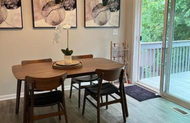 Charming 3 bedroom house with deck in awesome Elsmere - Foto 8