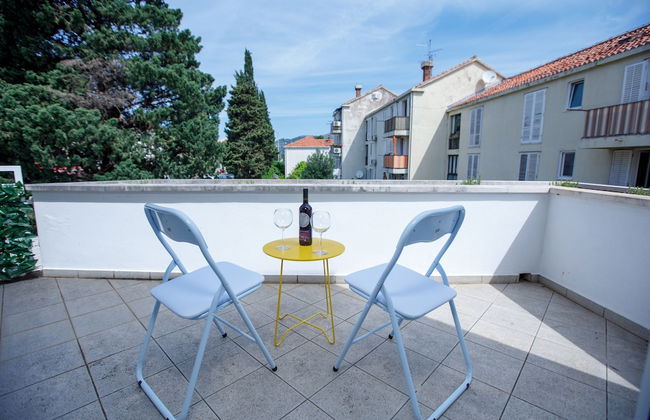 Apartments Midnight City - Photo 14