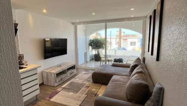 Apartment A/c - Fibra - SmartTv - modern - Foto 2